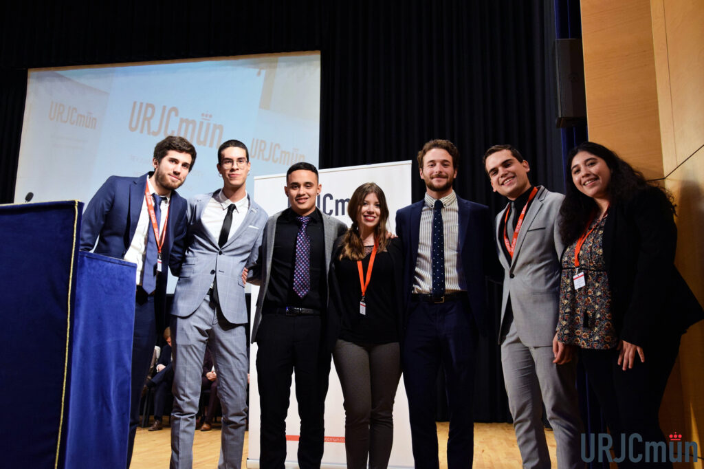 L'IRIS MUN a représenté les couleurs d'IRIS Sup' à la conférence MUN de Madrid !