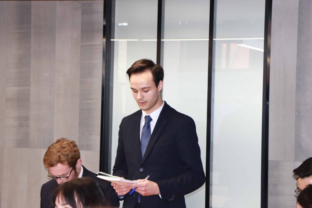 Exercice de simulation de négociation internationale pour les étudiantes et étudiants de 1<sup>re</sup> année