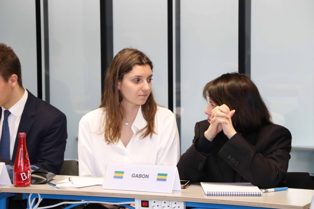 Exercice de simulation de négociation internationale pour les étudiantes et étudiants de 1<sup>re</sup> année