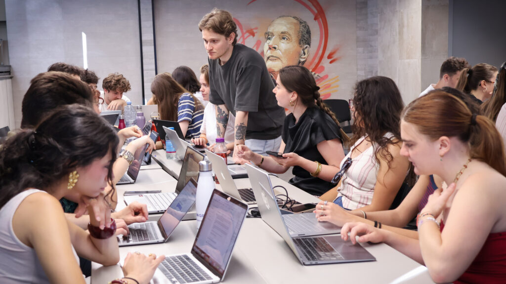 Au cœur de la décision : simulation de crise grandeur nature pour les étudiant·e·s d’IRIS Sup’